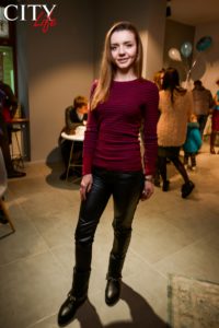 _LUT3877